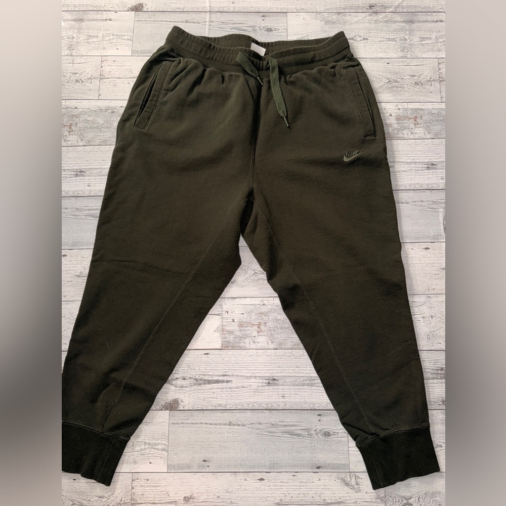 Nike women’s joggers in olive green